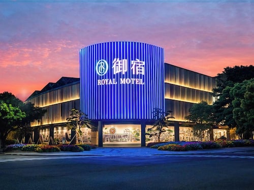 Royal Group Motel Ciaotou Branch