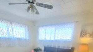 Unclassified image, 3 of 12, button - Anissa Shasta Hostel (Weed)