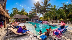 Unclassified image, 2 of 22, button - Penthouse by the Sea at The Beach Club Condos (Quintana Roo)