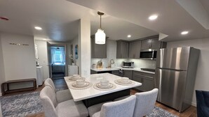 Private kitchen - 2-bedroom apartment on delightful Doty Island (Neenah)