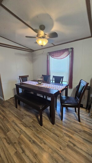 Dining - Hello Pumpkin!  2-bedroom mobile home in Caseyville, IL (Caseyville)