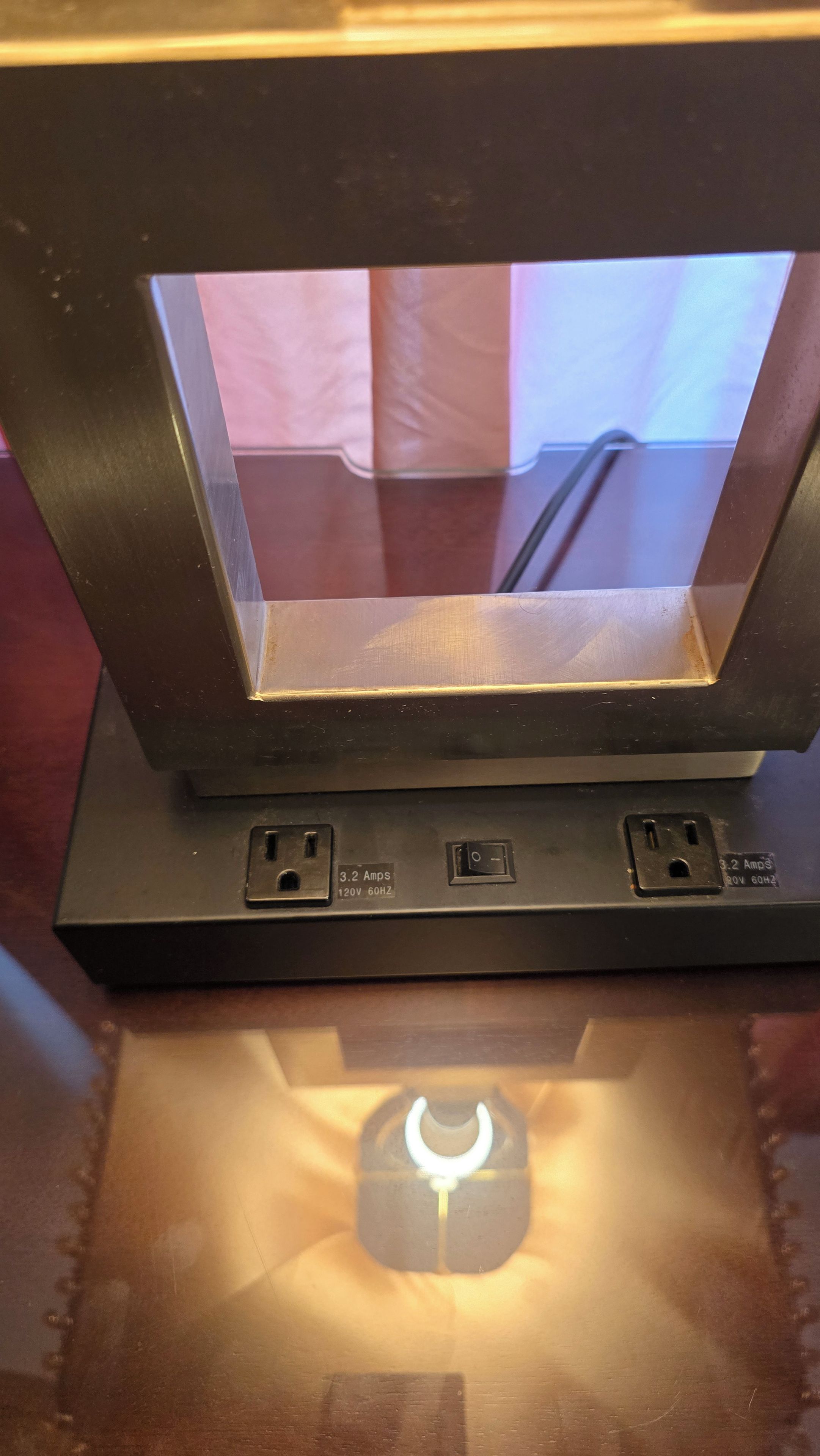 Both lamps have plug ins available. 
