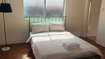 1 chambre, Wi-Fi gratuit, draps fournis