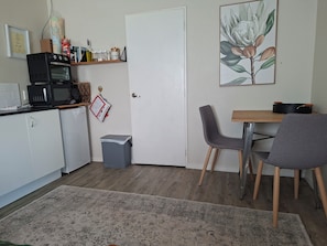 Uklassifisert bilde, 3 av 10, knapp