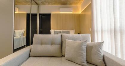 Stay in Style in Downtown Maringa - CA1302