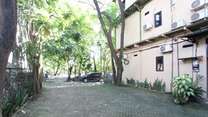 Property grounds - Hotel O near Ahmad Yani International  (Semarang)