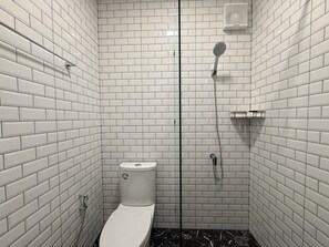 Bathroom - MyStay KohTao Hostel (Tambon Ko Tao)