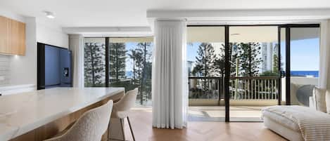 内装