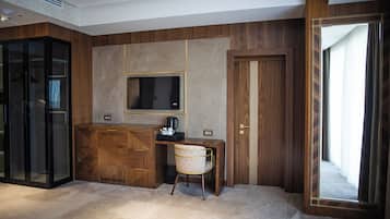 Comfort Suite, City View | In-room safe, desk, laptop workspace, iron/ironing board (on request)