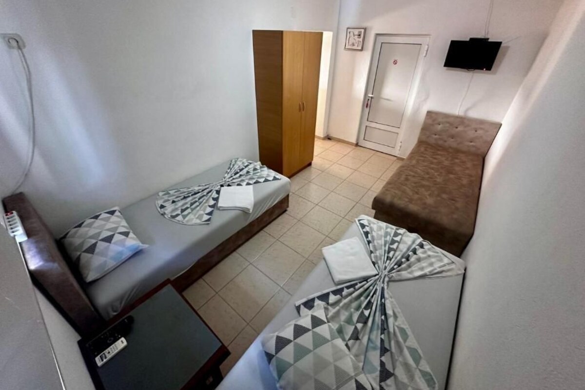 Deluxe Double Room, Balcony | WiFi (free)