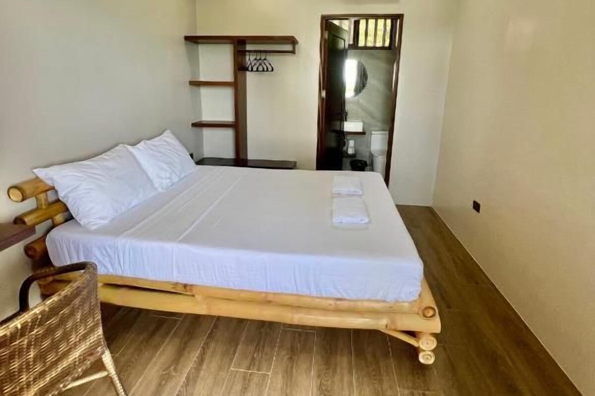 Chambre Double Confort, vue mer | Rideaux occultants, chambres insonorisées, fer et planche à repasser