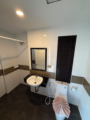 Ảnh chưa phân loại, 5 trong số 36 ảnh, nút