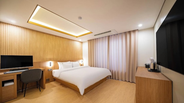 Standard Double Room Single Use - Hound Hotel Jeonju Ajung (Jeonju)