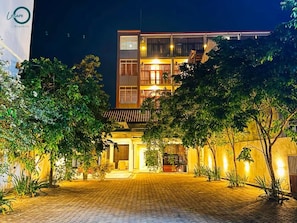 Fachada de la propiedad