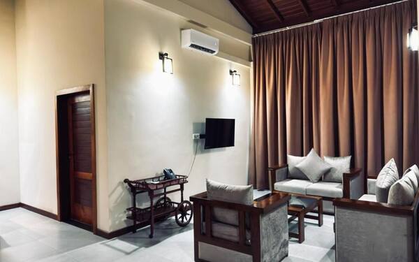 Leisureo hotel & spa