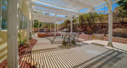 Private Yard, Patio! Spacious Corona Extended Stay