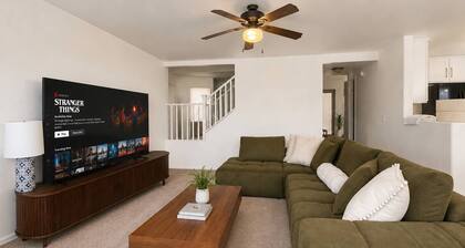 Spacious 5-Bedroom Maricopa Retreat Comfort and Convenience
