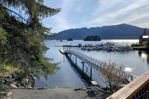Ketchikan Oceanfront Retreat | Dock On-Site, Beach
