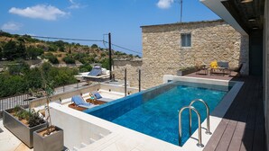 Pool - Kritou Tera Boutique Suites - Upper Floor Suite K3 (Paphos)