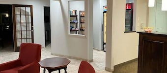 Clean 2-Bed Room|Free Wifi&Parking