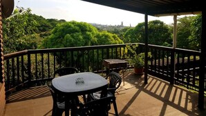 Outdoor dining - Klein Paradys (Port Shepstone)