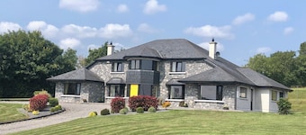 Family run boutique self-catering house, with homemade baking on arrival.
