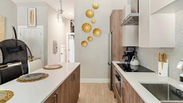 Private kitchen - 1BedsQueen+Fullsize NearDowntown~Stockyards~TCU (Fort Worth)