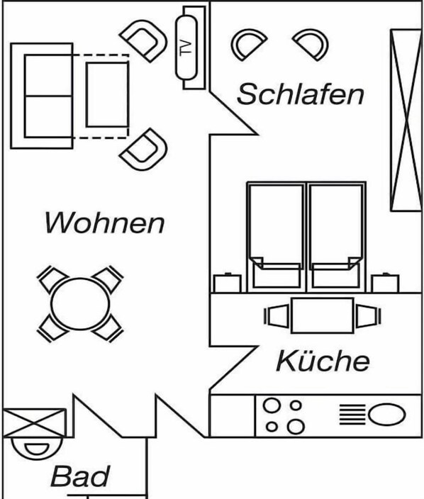 Ein Hotelgrundriss mit Wohnzimmer, Essbereich, Küche und Bad.