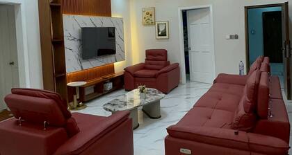 Summit Guest house