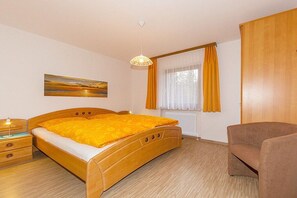 Room - Romantic mountain accommodation on the 1st floor (Leutasch)