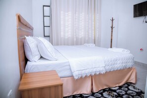 Double Room, City View - Unique Luxury Motel (KIGALI)