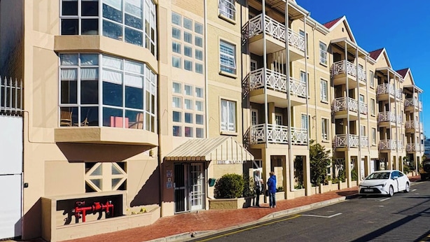 Exterior - Studio 304 at The Majestic (Cape Town)