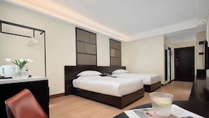 Ảnh chưa phân loại, 3 trong số 15 ảnh, nút