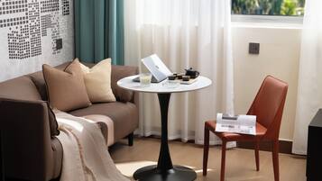 Superior Single Room, Non Smoking, Housekeeping | Interior
