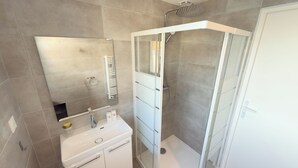 Bathroom - Villa Columbia - Piscine, Spa & Vue montagne (Colomars)