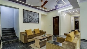 Living area - Hotal prime stay  (jaipur)
