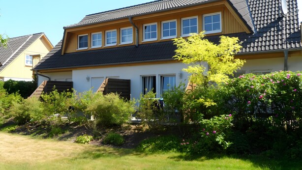 Exterior - Apartment Koserow, Förster-Schrödter-Straße with Terrace and Wi-Fi (Koserow)