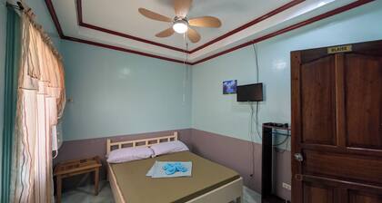Serenity Oceanside Guest House