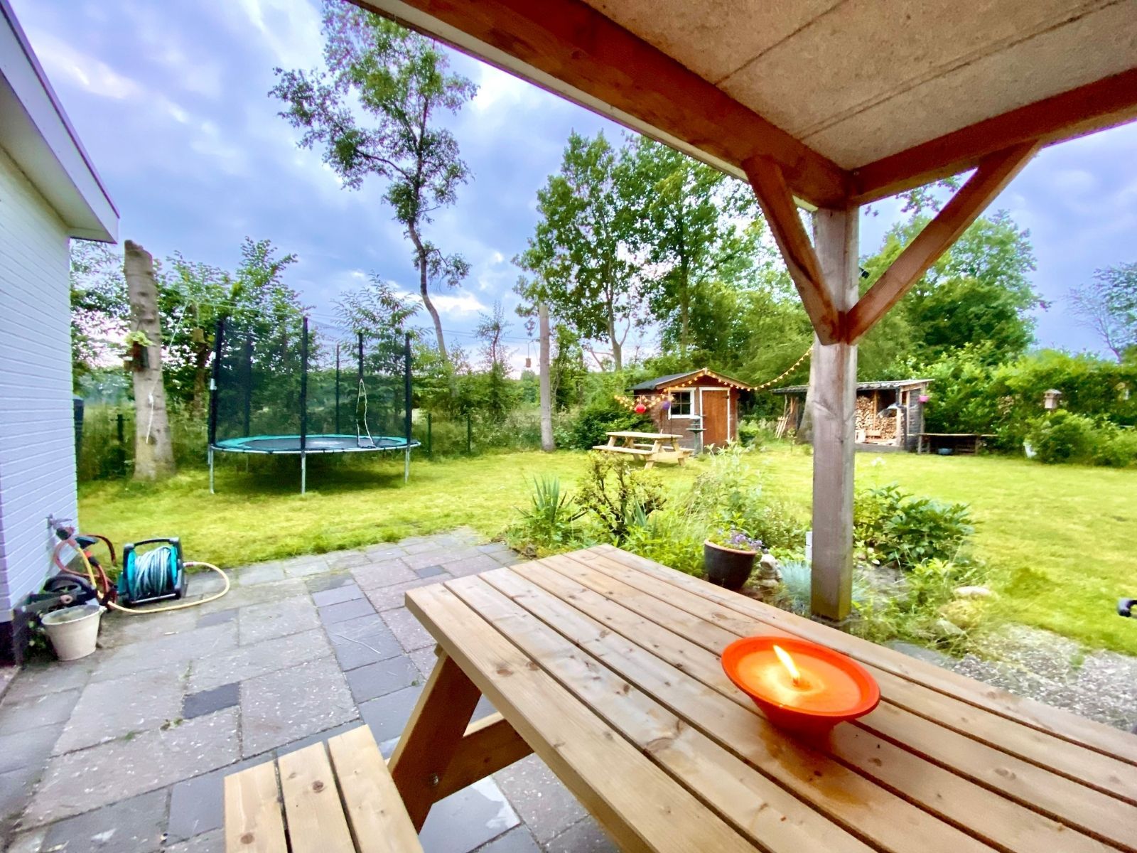 Buiten dineren