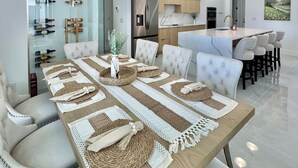 Dining - Brand New Waterfront Oasis: Pool & Luxury Design (Cape Coral)