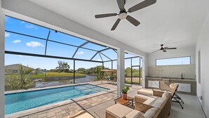 Pool - Canal Life-Private Pool-Tropical Florida Escape (Cape Coral)