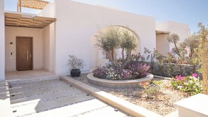 Exterior - Designer Golf Villa -Pool & Serene Views (El Gouna)