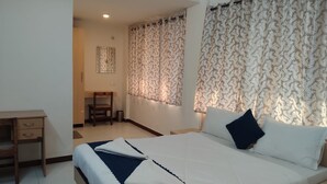 WiFi (free) - Sea side Hotel (Vasai-Virar)
