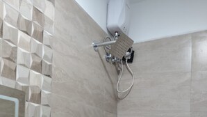 Bathroom - Sea side Hotel (Vasai-Virar)