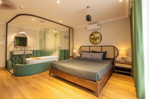 Quarto casal urbano, vista para a cidade | Banheiro