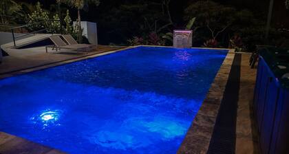 Luxury Retreat With Private Pool in Concepción, San Rafael