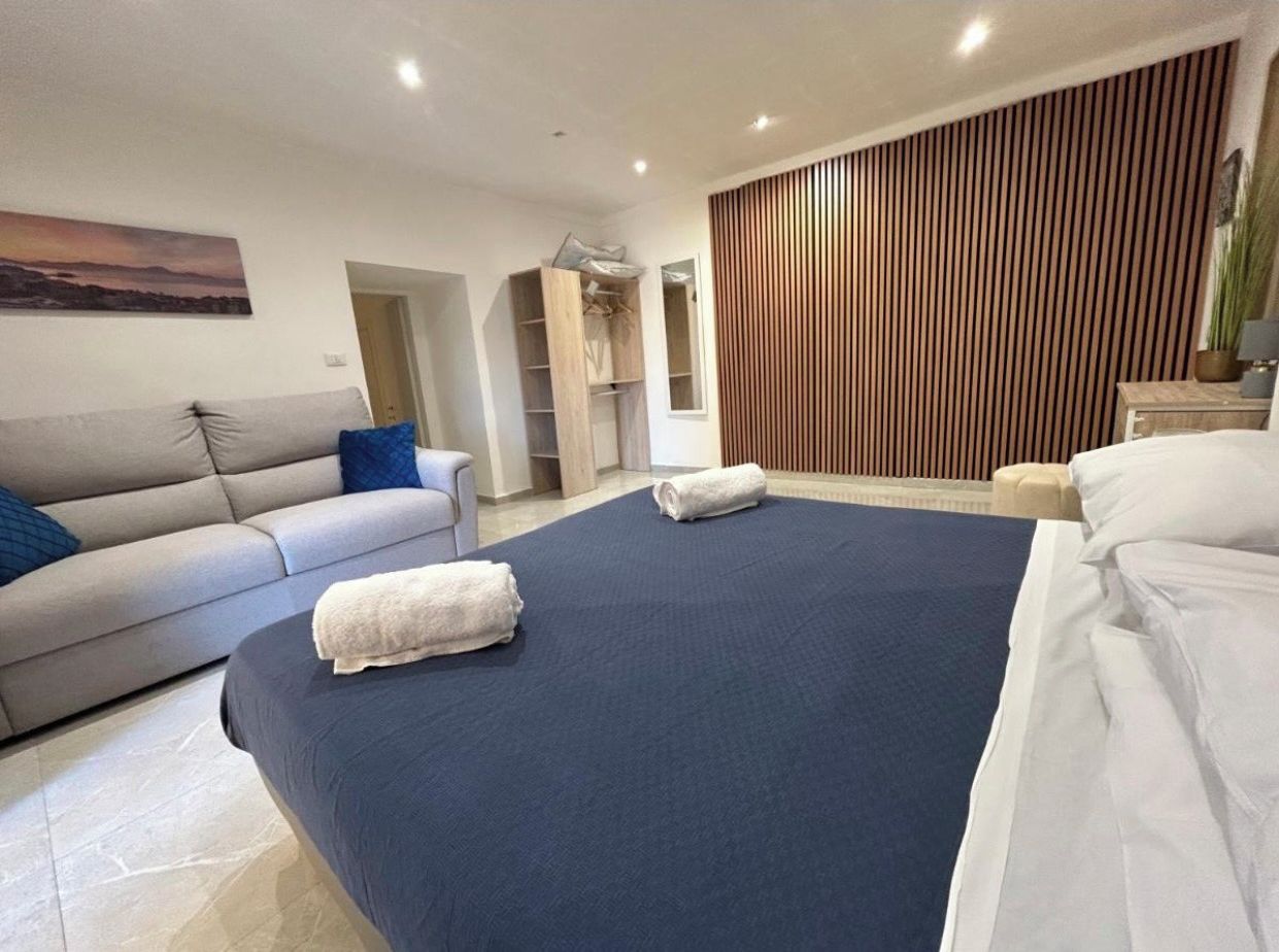 In-room safe, blackout drapes, iron/ironing board (on request)