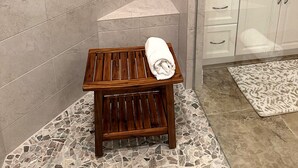 Bathroom - The Golden Gator Waterfront Home, Heated Pool & Lanai (Rotonda West)