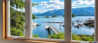 Ketchikan Oceanfront Retreat Dock On-site, Beach