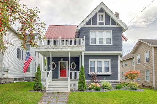 Walk to Dtwn Rutland! Charming Home w/ Deck & Yard